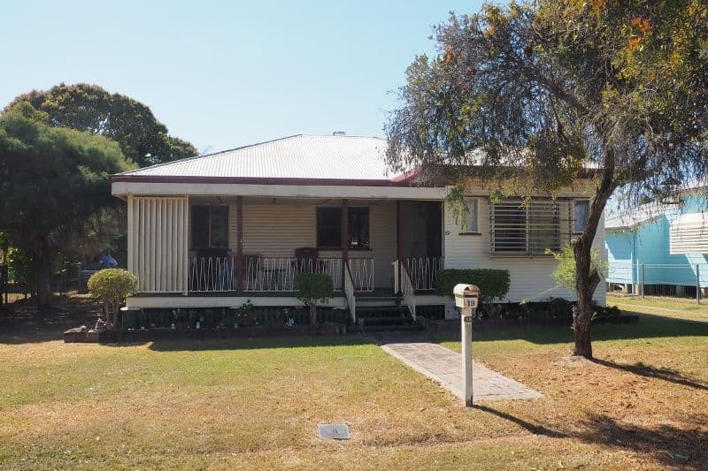 19 Frank Street, Maryborough QLD 4650, Maryborough - Thumbnail 2