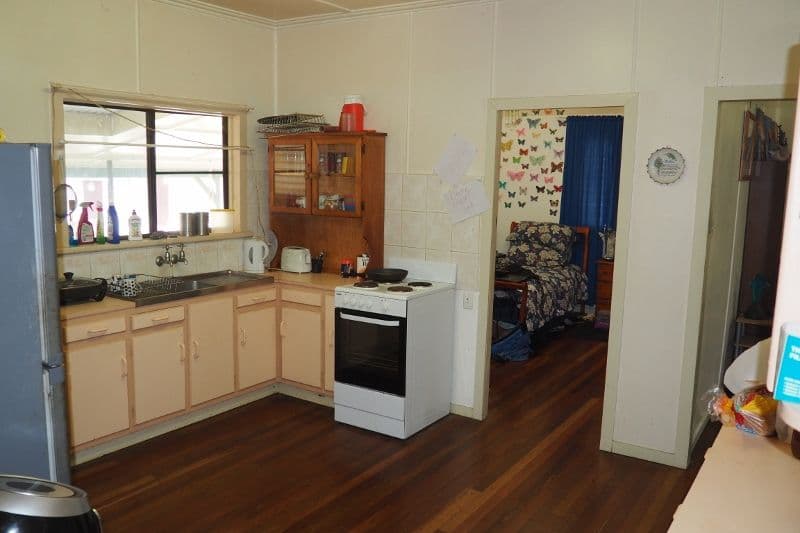 19 Frank Street, Maryborough QLD 4650, Maryborough - Thumbnail 5