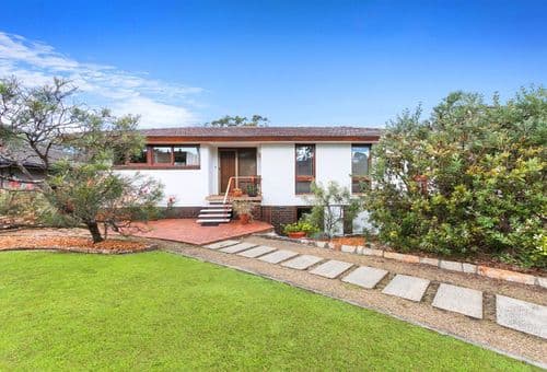 11 Finian Avenue, Killarney Heights, Killarney Heights - Image 1
