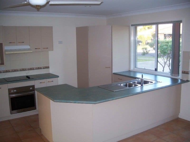 63 Kilsay Crescent, MEADOWBROOK QLD 4131, Meadowbrook - Thumbnail 2