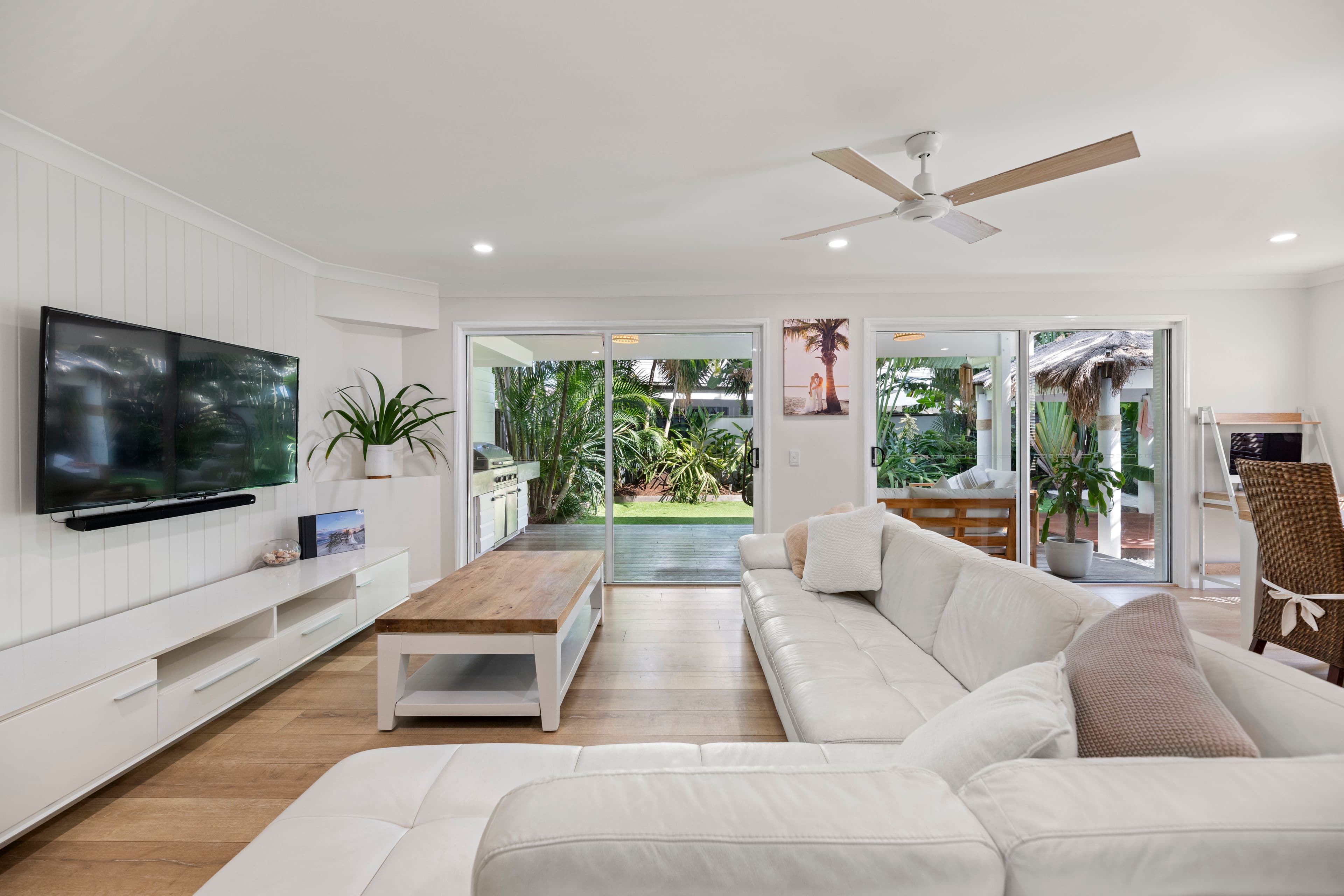 61 Venice Street, Burleigh Waters QLD 4220, Burleigh Waters - Thumbnail 5