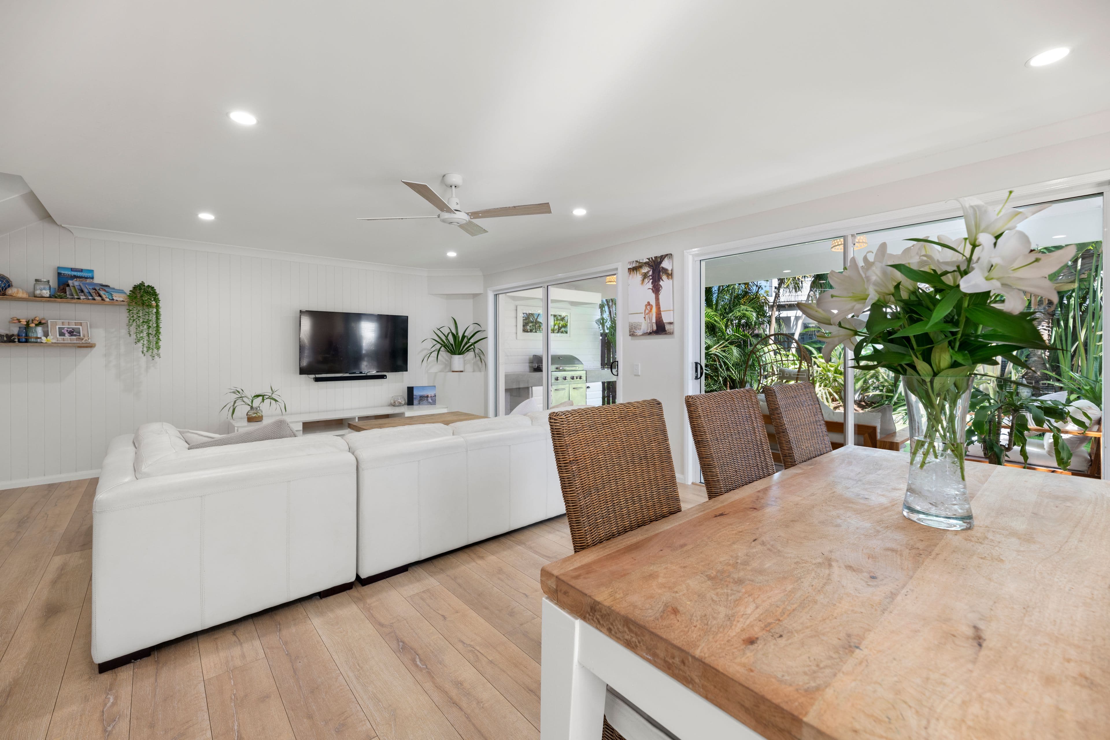 61 Venice Street, Burleigh Waters QLD 4220, Burleigh Waters - Thumbnail 6