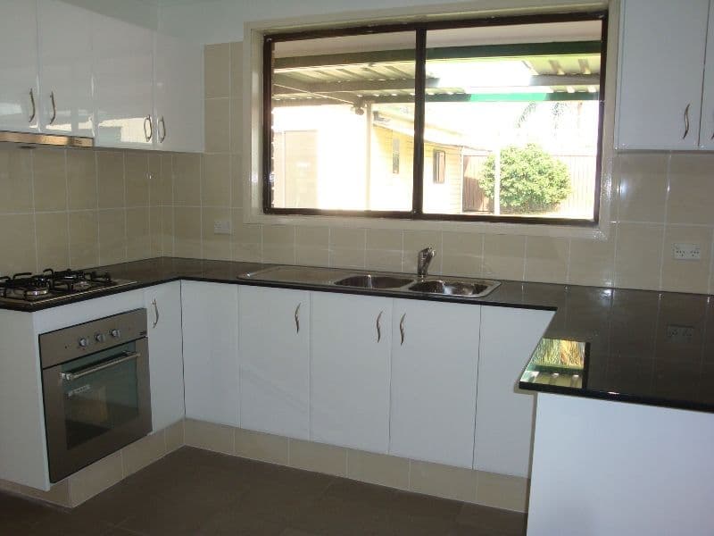 38 Ryder Road, GREENFIELD PARK NSW 2176, Greenfield Park - Thumbnail 3
