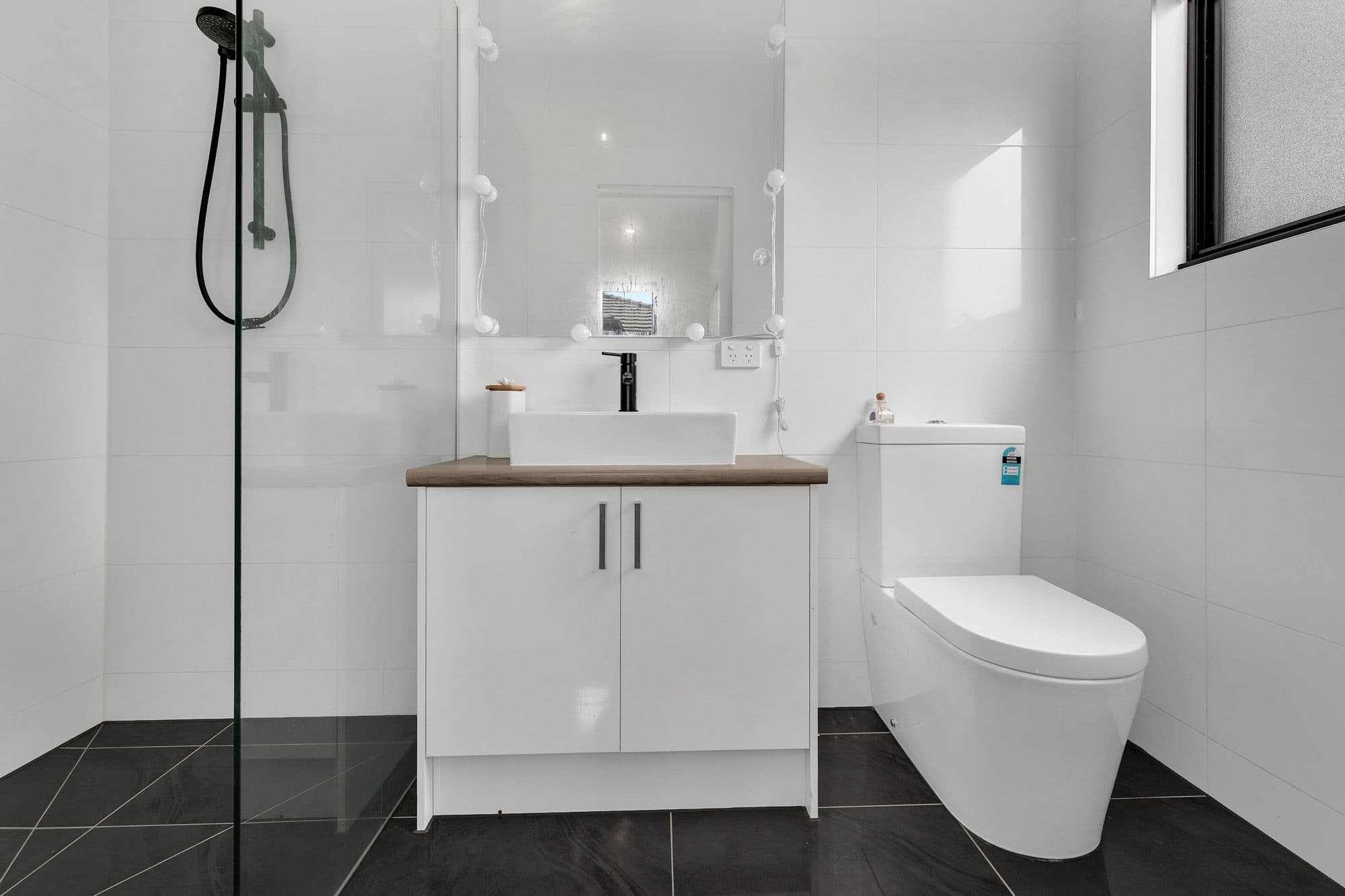 159 Greaves Street North, Werribee VIC 3030, Werribee - Thumbnail 8