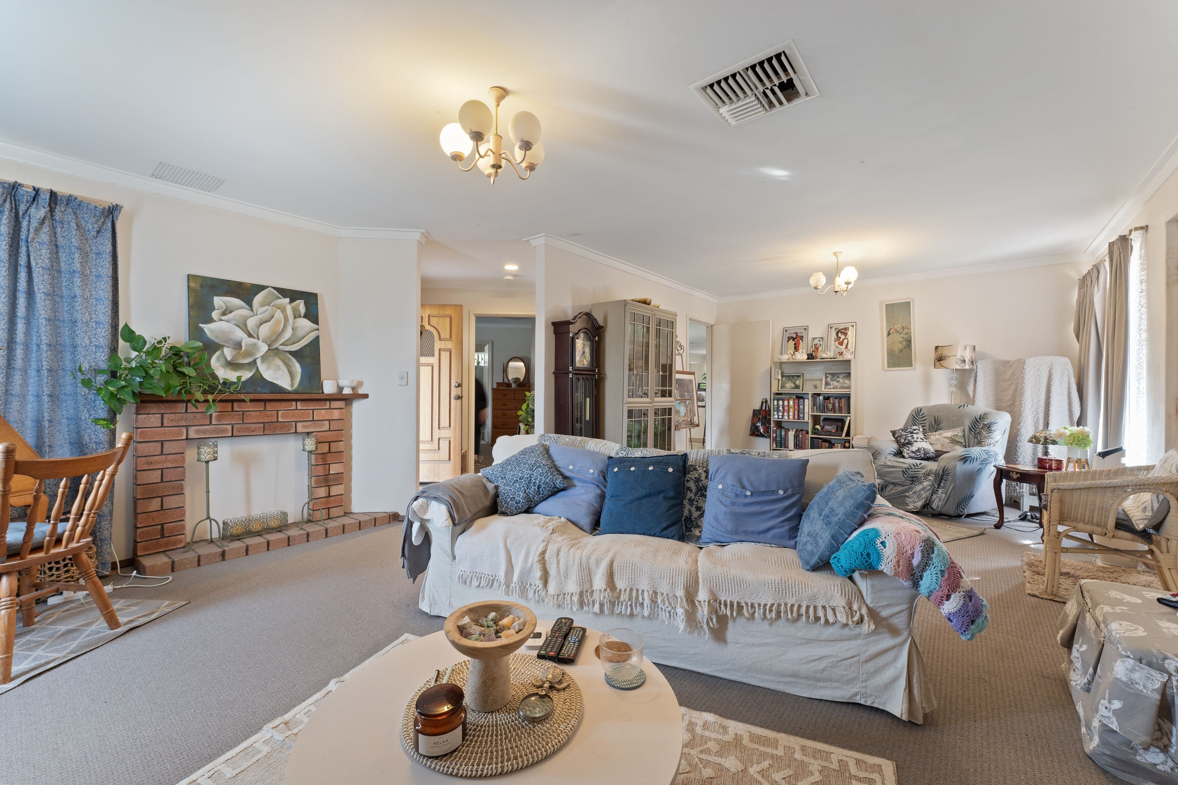 6 Shelton Street, Waikiki WA 6169, Waikiki - Thumbnail 2