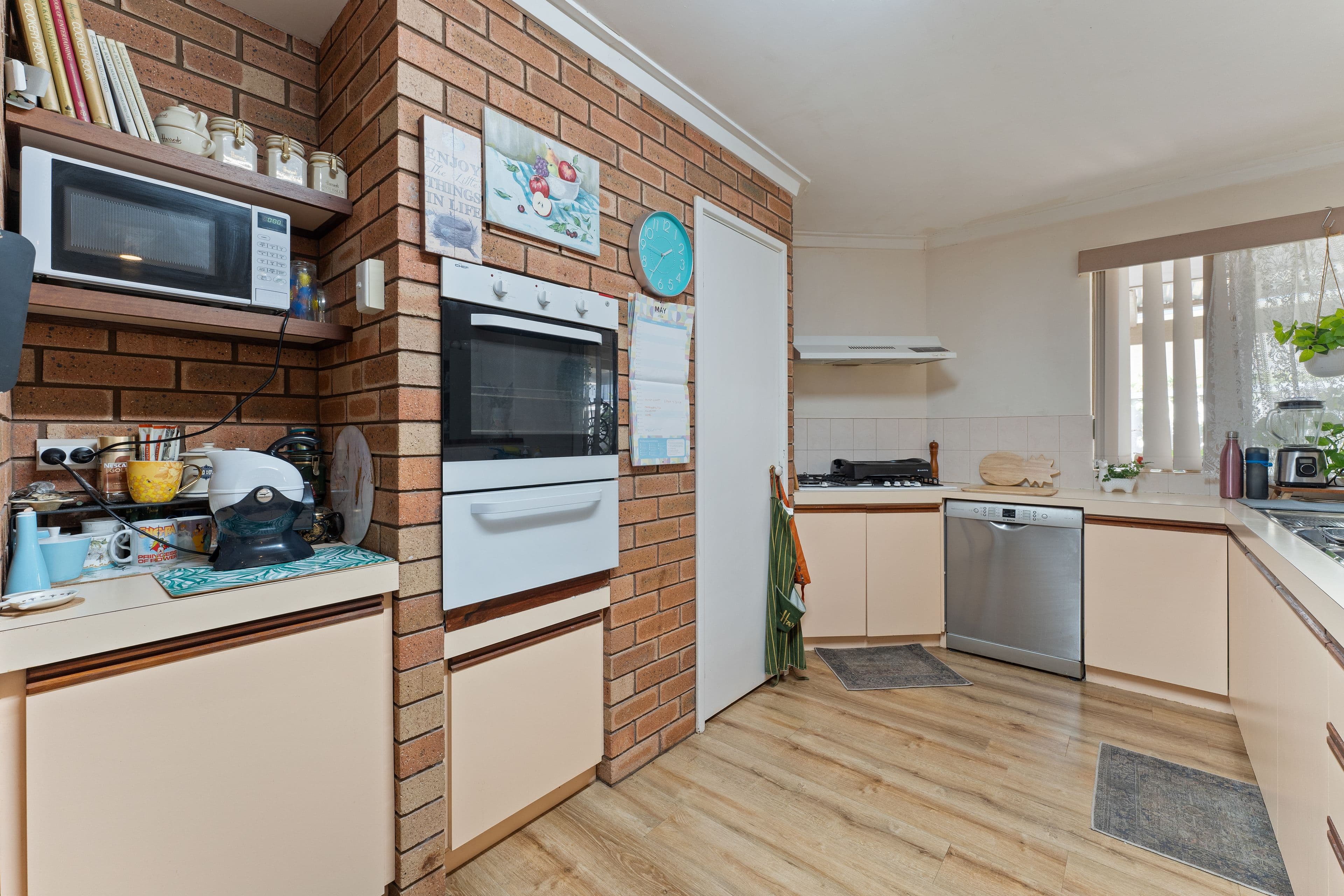 6 Shelton Street, Waikiki WA 6169, Waikiki - Thumbnail 3