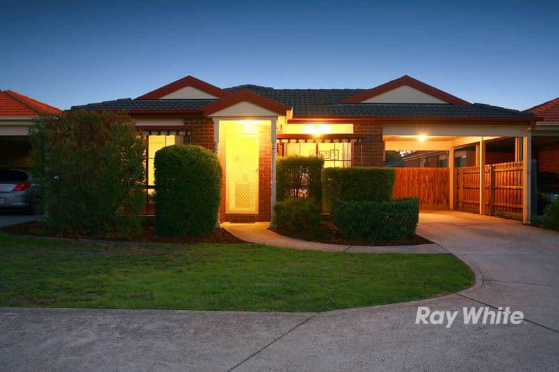 35 Narellan Drive, HAMPTON PARK VIC 3976, Hampton Park - Image 1