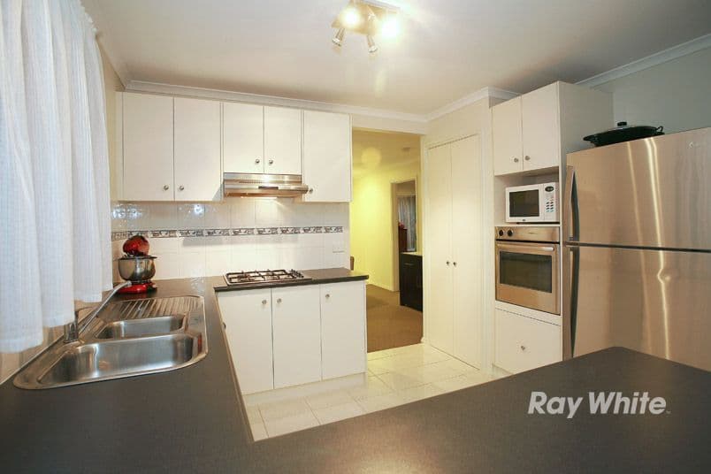 35 Narellan Drive, HAMPTON PARK VIC 3976, Hampton Park - Thumbnail 3