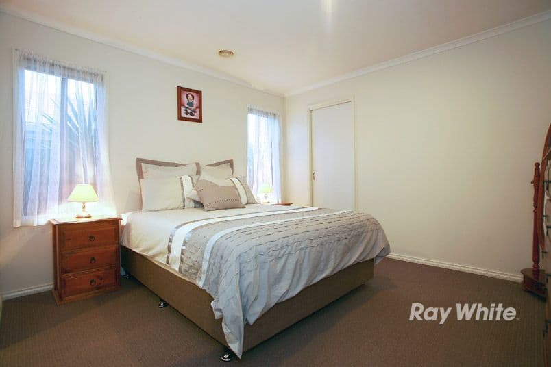 35 Narellan Drive, HAMPTON PARK VIC 3976, Hampton Park - Thumbnail 8