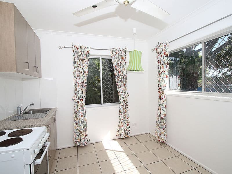 1 Lorimer Street, Springwood QLD 4127, Springwood - Thumbnail 6