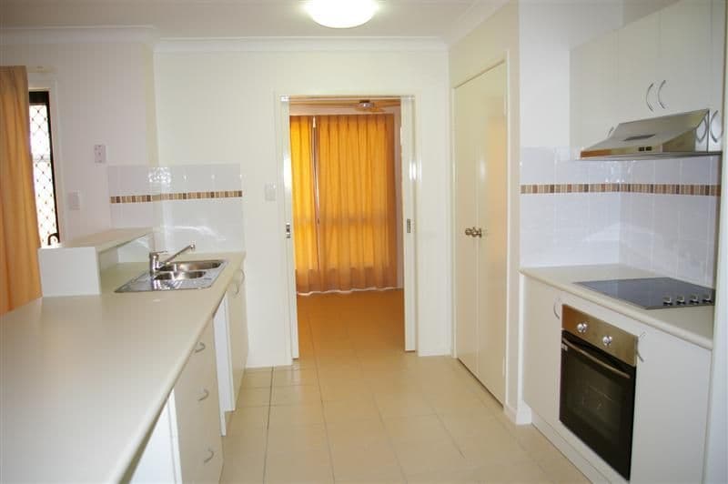 57 Klewarra Boulevard, DOUGLAS QLD 4814, Douglas - Thumbnail 2