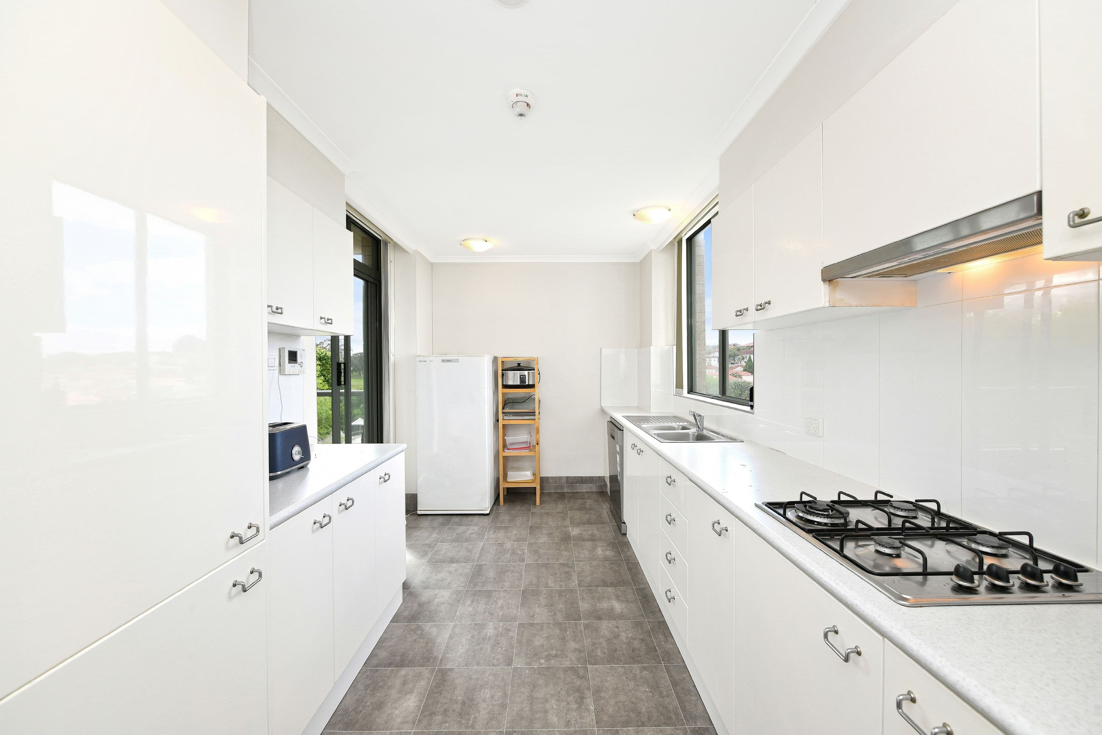 95 Brompton Road, Kensington NSW 2033, Kensington - Thumbnail 3