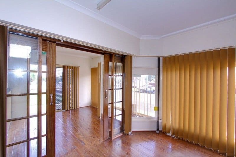 208 Walker Street, SVENSSON HEIGHTS QLD 4670, Svensson Heights - Thumbnail 3
