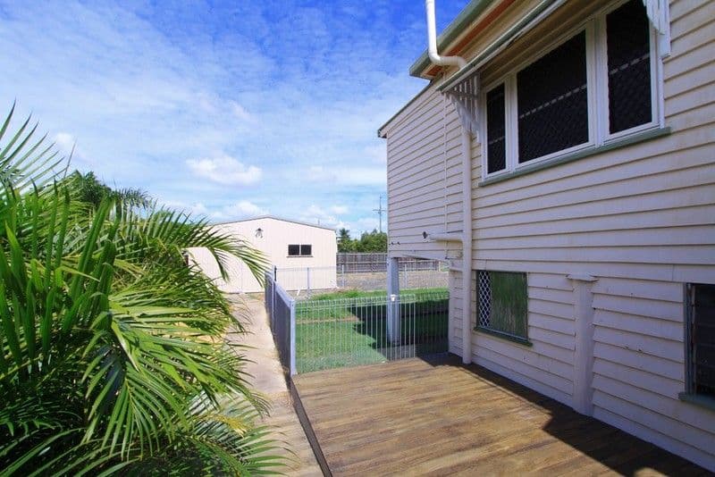 208 Walker Street, SVENSSON HEIGHTS QLD 4670, Svensson Heights - Thumbnail 8