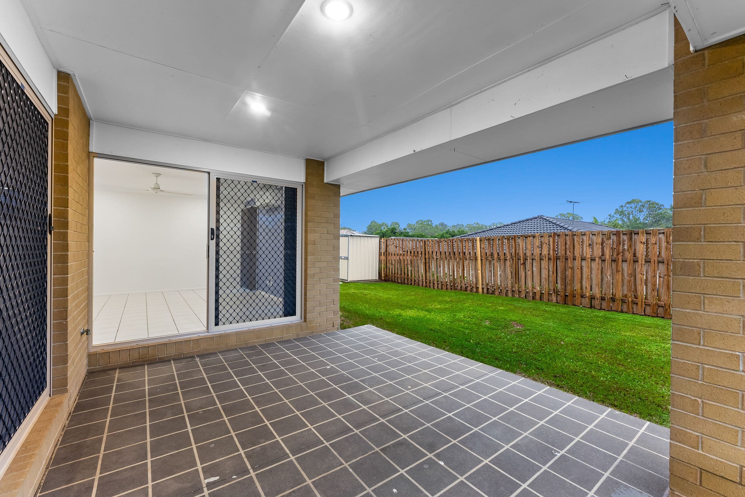 5 Violet Street, Kallangur QLD 4503, Kallangur - Thumbnail 8