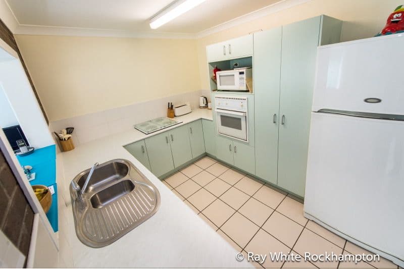 114 Fons Drive, GLENDALE QLD 4711, Glendale - Thumbnail 5