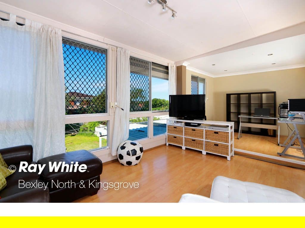 10 Wolli Street, KINGSGROVE NSW 2208, Kingsgrove - Thumbnail 4