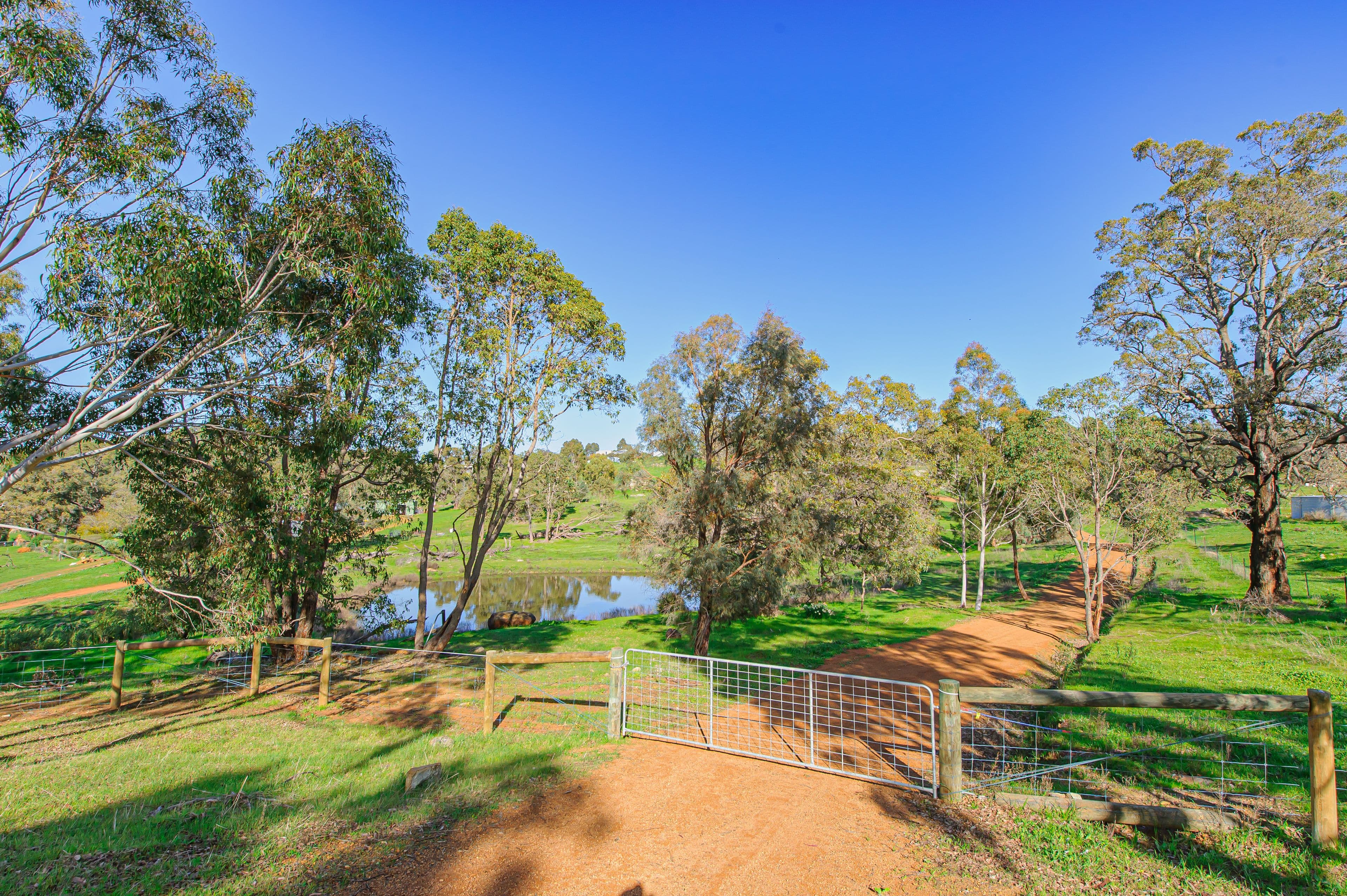288 Clarkson Road, Bullsbrook WA 6084, Bullsbrook - Thumbnail 2