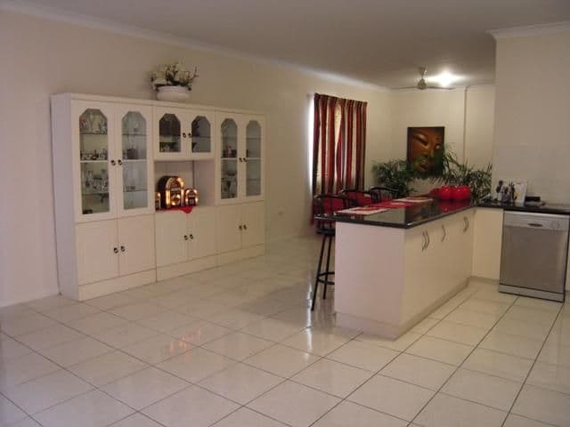1B Holack Street, NORTH MACKAY QLD 4740, North Mackay - Thumbnail 5