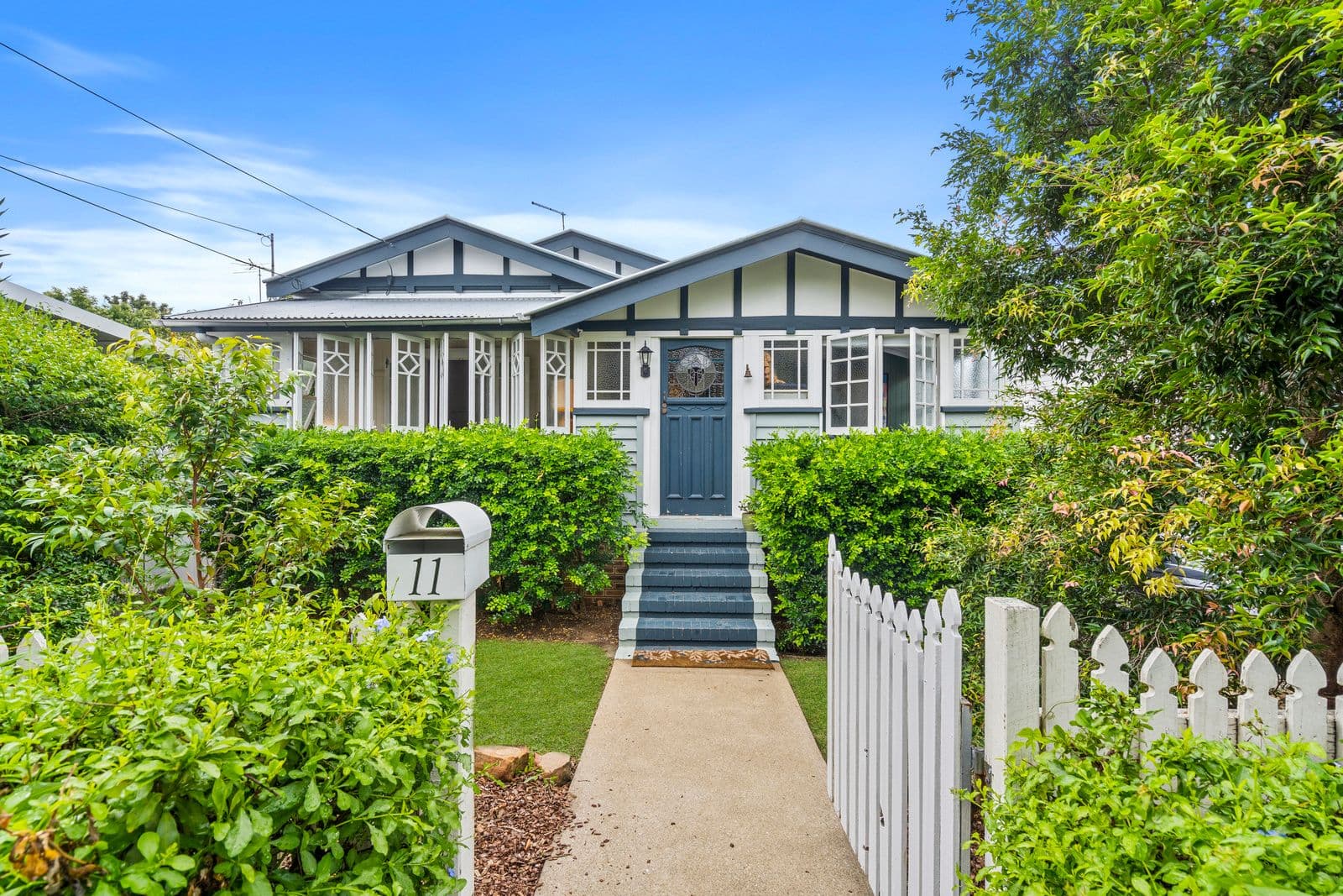 11 Mackenzie Street, Annerley QLD 4103, Annerley - Image 1