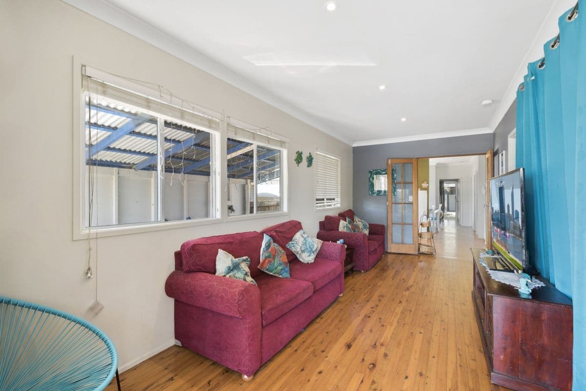 32 Osborne Terrace, Deception Bay QLD 4508, Deception Bay - Thumbnail 2