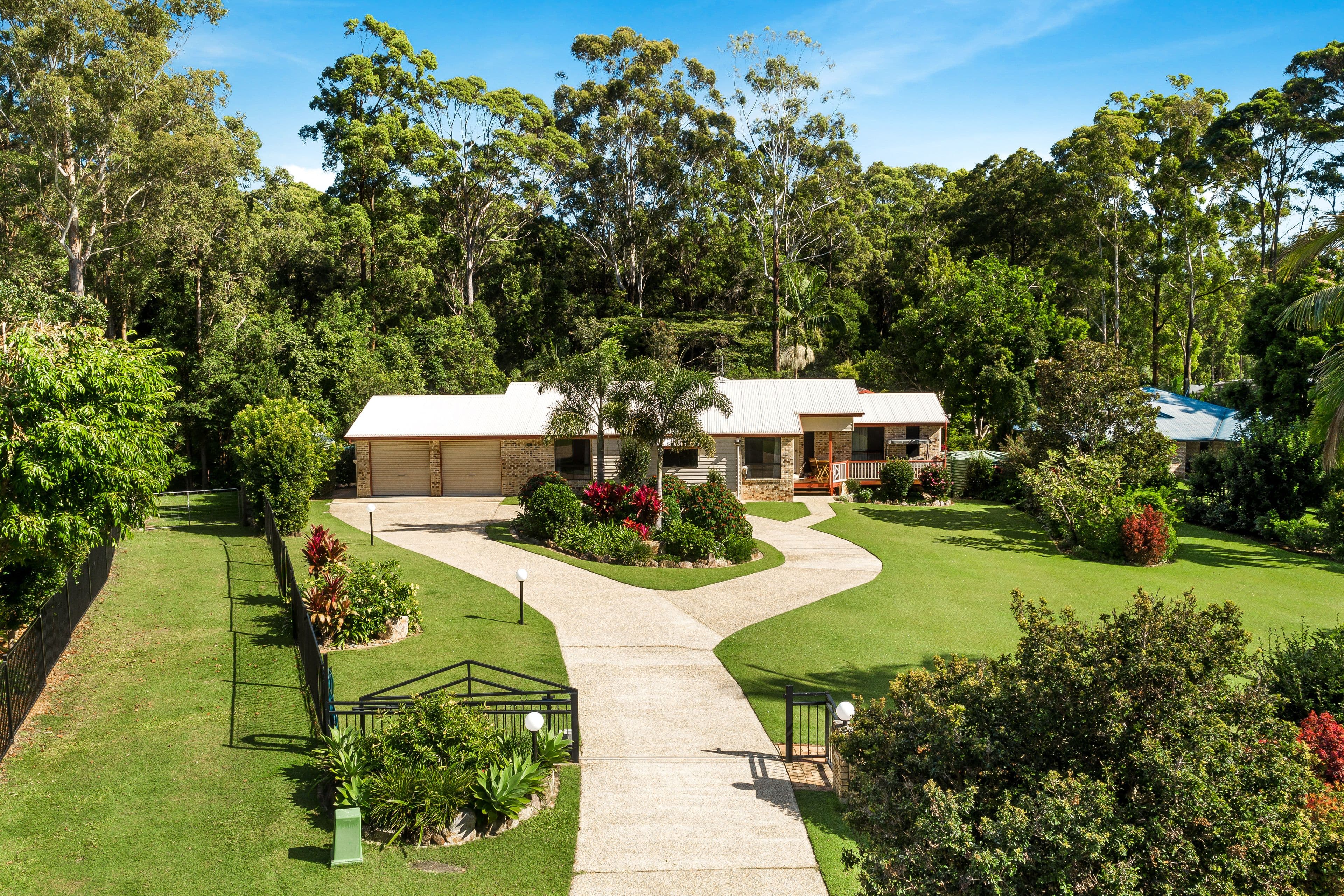21 Sundown Close, Tanawha QLD 4556, Tanawha - Thumbnail 2