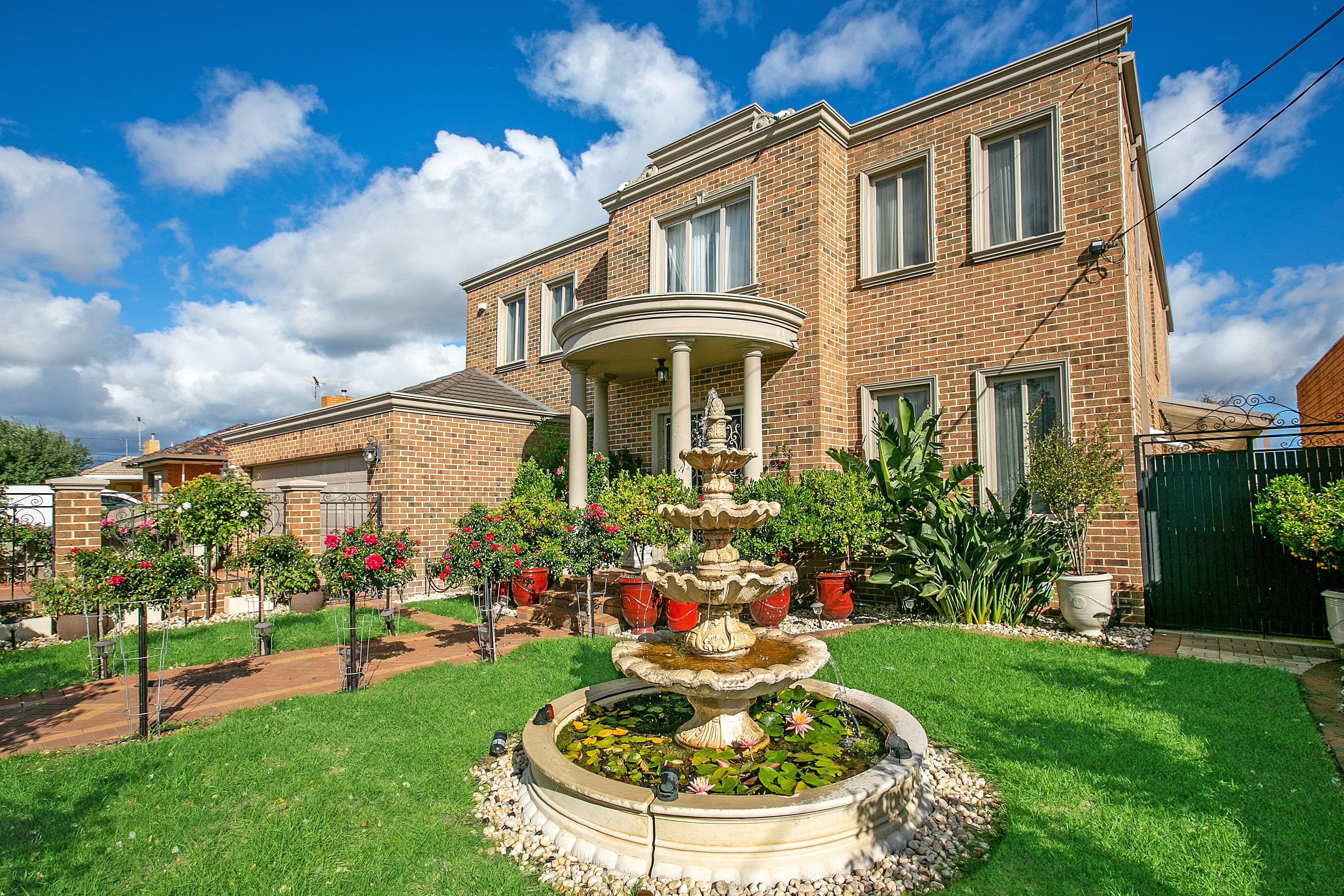 31 Banff Street, Reservoir VIC 3073, Reservoir - Thumbnail 2