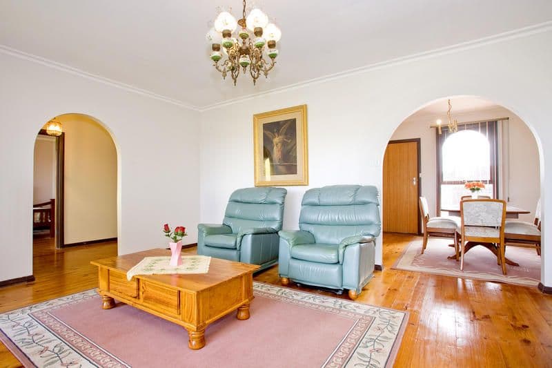 32 Thorburn Street, BELL PARK VIC 3215, Bell Park - Thumbnail 4