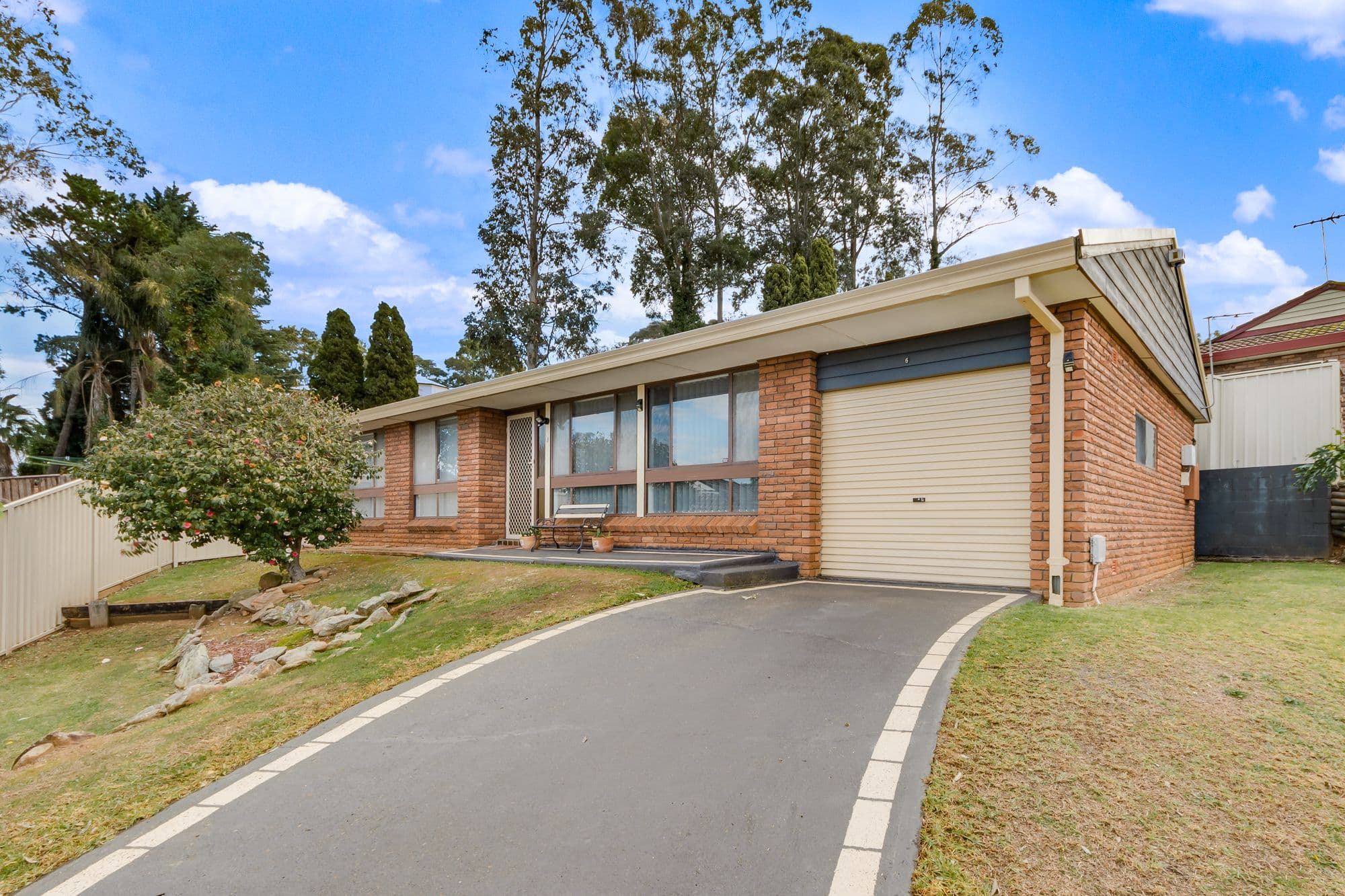 6 Mataro Place, Eschol Park - Image 1