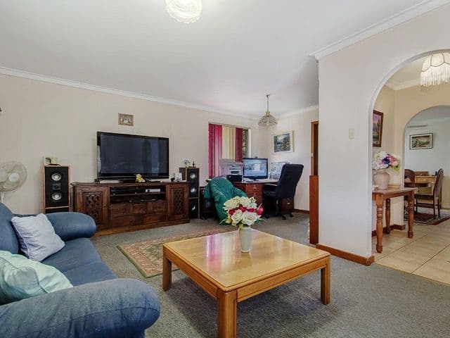17 Kullaroo Court, Hillman WA 6168, Hillman - Thumbnail 2