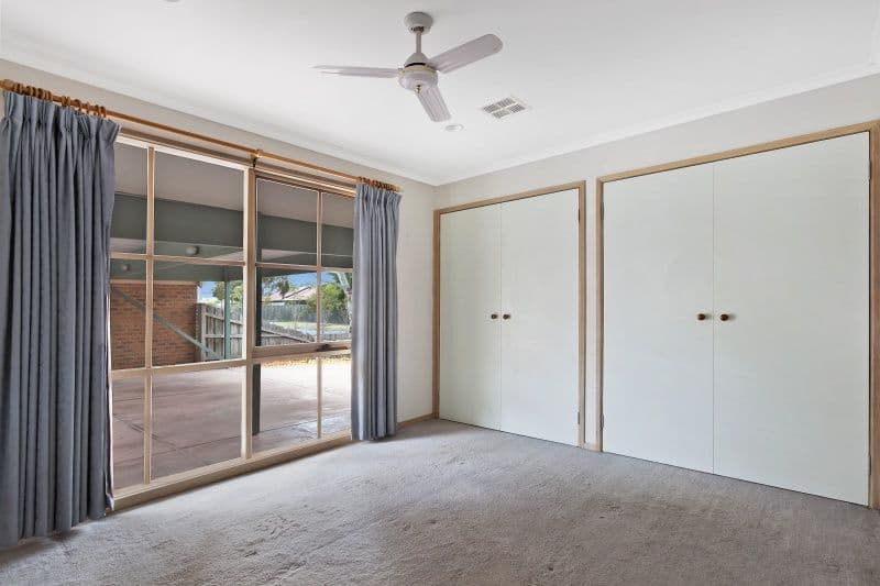 10 Llewellyn Avenue, Aspendale Gardens VIC 3195, Aspendale Gardens - Thumbnail 5