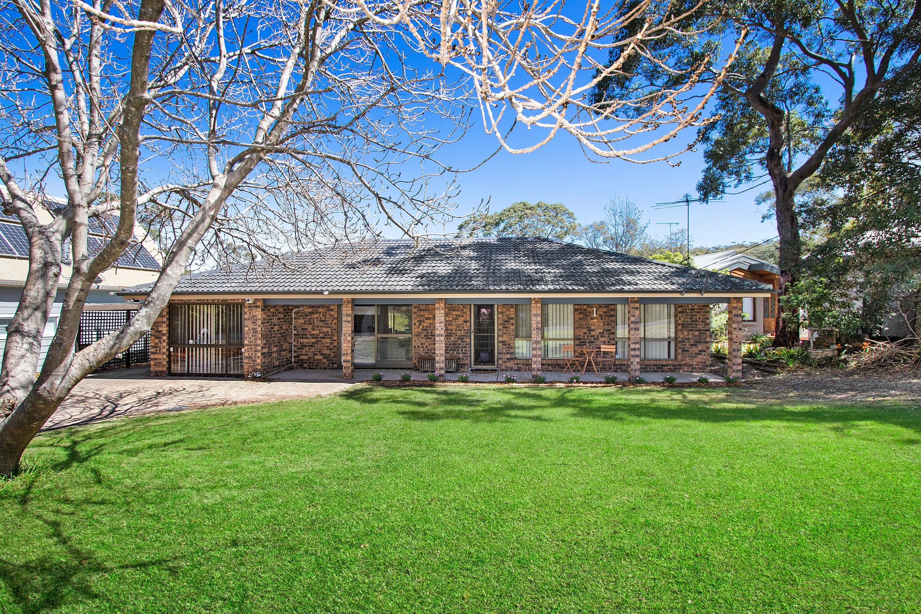 280 Lieutenant Bowen Drive, Bowen Mountain - Thumbnail 3