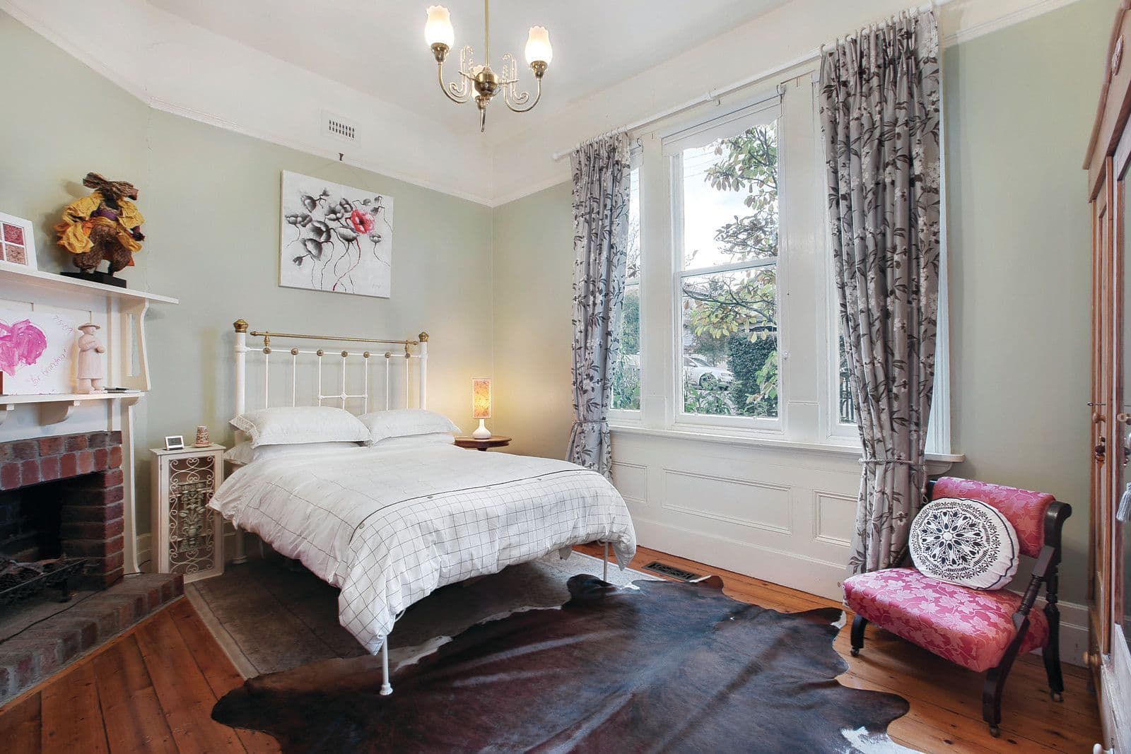 57 Lingwell Road, Hawthorn East VIC 3123, Hawthorn East - Thumbnail 2