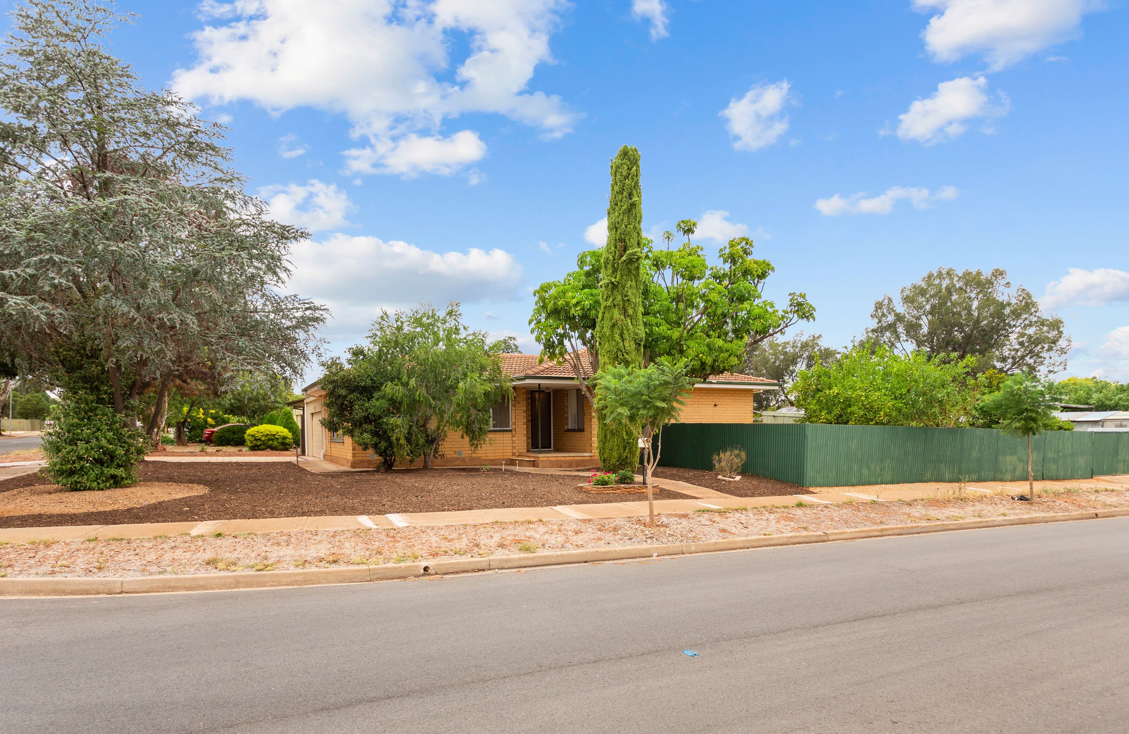 14 Osmond Street, Elizabeth Downs SA 5113, Elizabeth Downs - Thumbnail 2