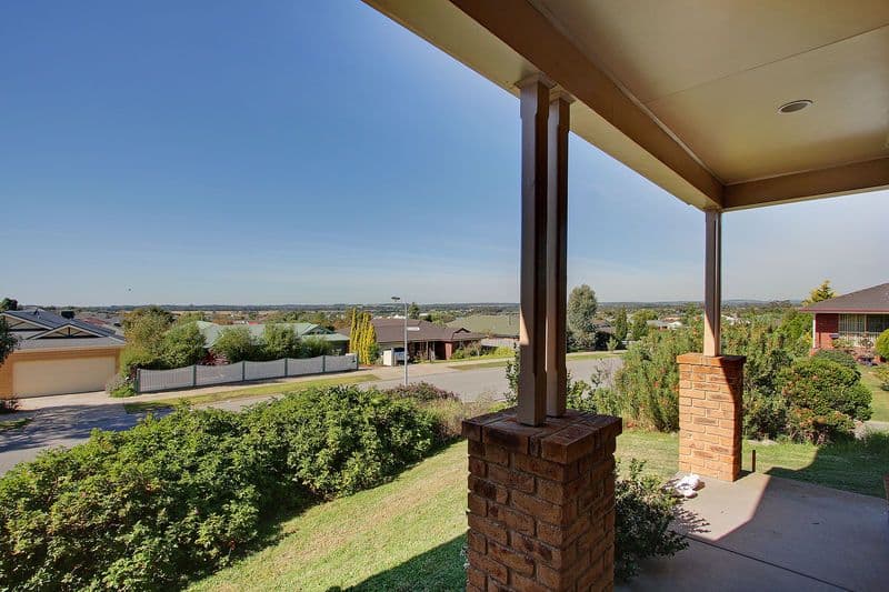 30 Killingholme Drive, MORNINGTON VIC 3931, Mornington - Thumbnail 3