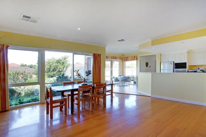 30 Killingholme Drive, MORNINGTON VIC 3931, Mornington - Thumbnail 7