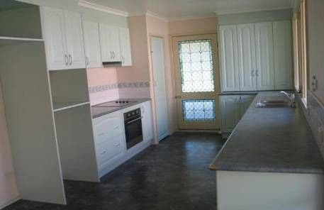 6 Tristania Street, FRANKSTON SOUTH VIC 3199, Frankston South - Thumbnail 4