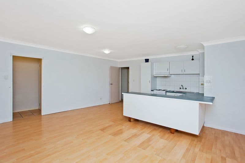 20 Genoa Street, SURFERS PARADISE QLD 4217, Surfers Paradise - Thumbnail 5
