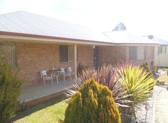 4 Lake Inverell Drive, INVERELL NSW 2360, Inverell - Image 1