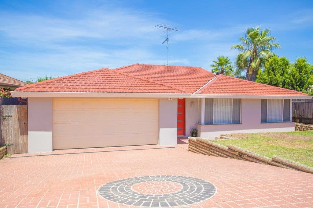 Minto NSW 2566, Minto - Image 1