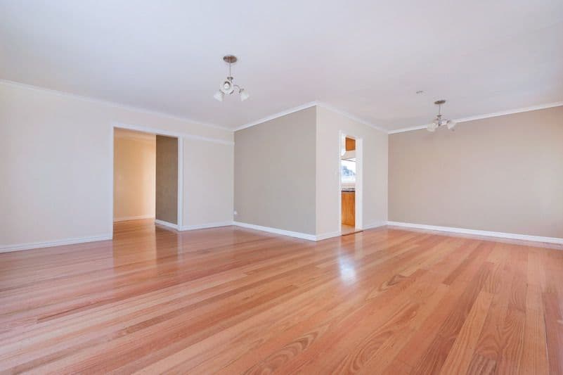 1 Valley Court, Craigieburn VIC 3064, Craigieburn - Thumbnail 4