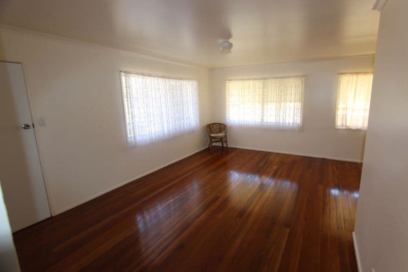 150 Galatea Street, CHARLEVILLE QLD 4470, Charleville - Thumbnail 3