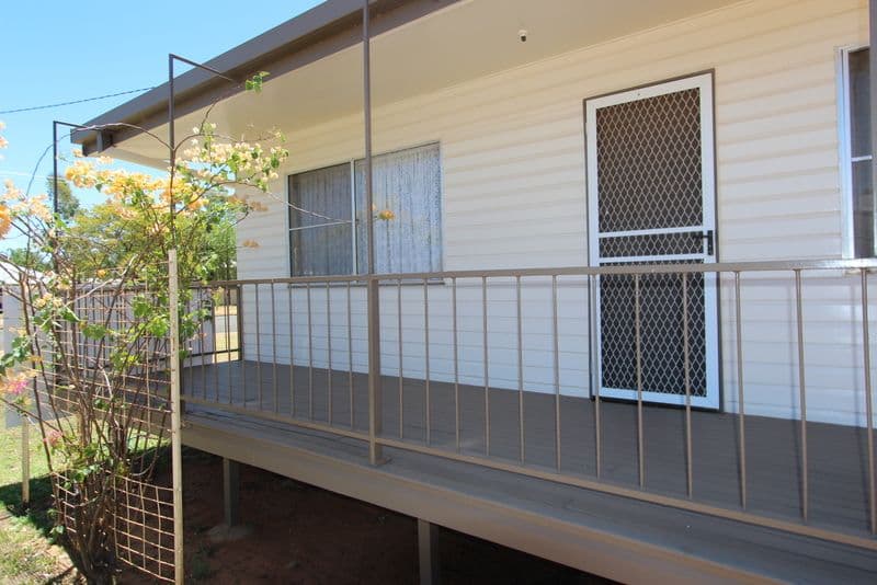 150 Galatea Street, CHARLEVILLE QLD 4470, Charleville - Thumbnail 4