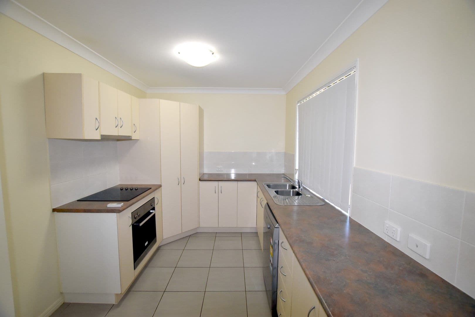 26 Beatle Parade, Calliope QLD 4680, Calliope - Thumbnail 2