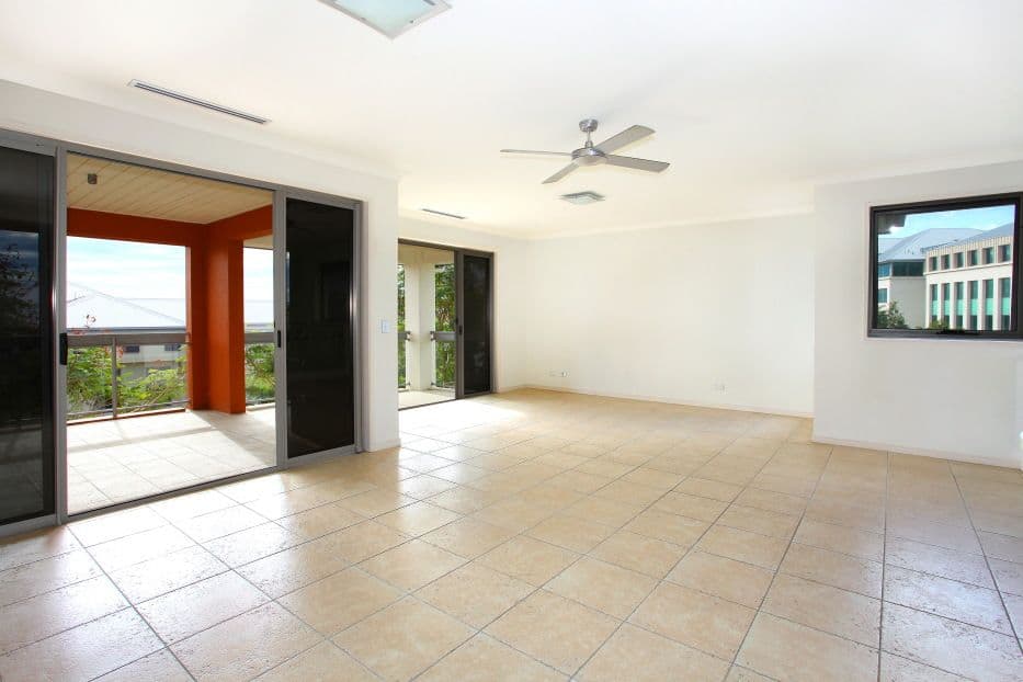 3314 Central Place, CARRARA QLD 4211, Carrara - Thumbnail 3