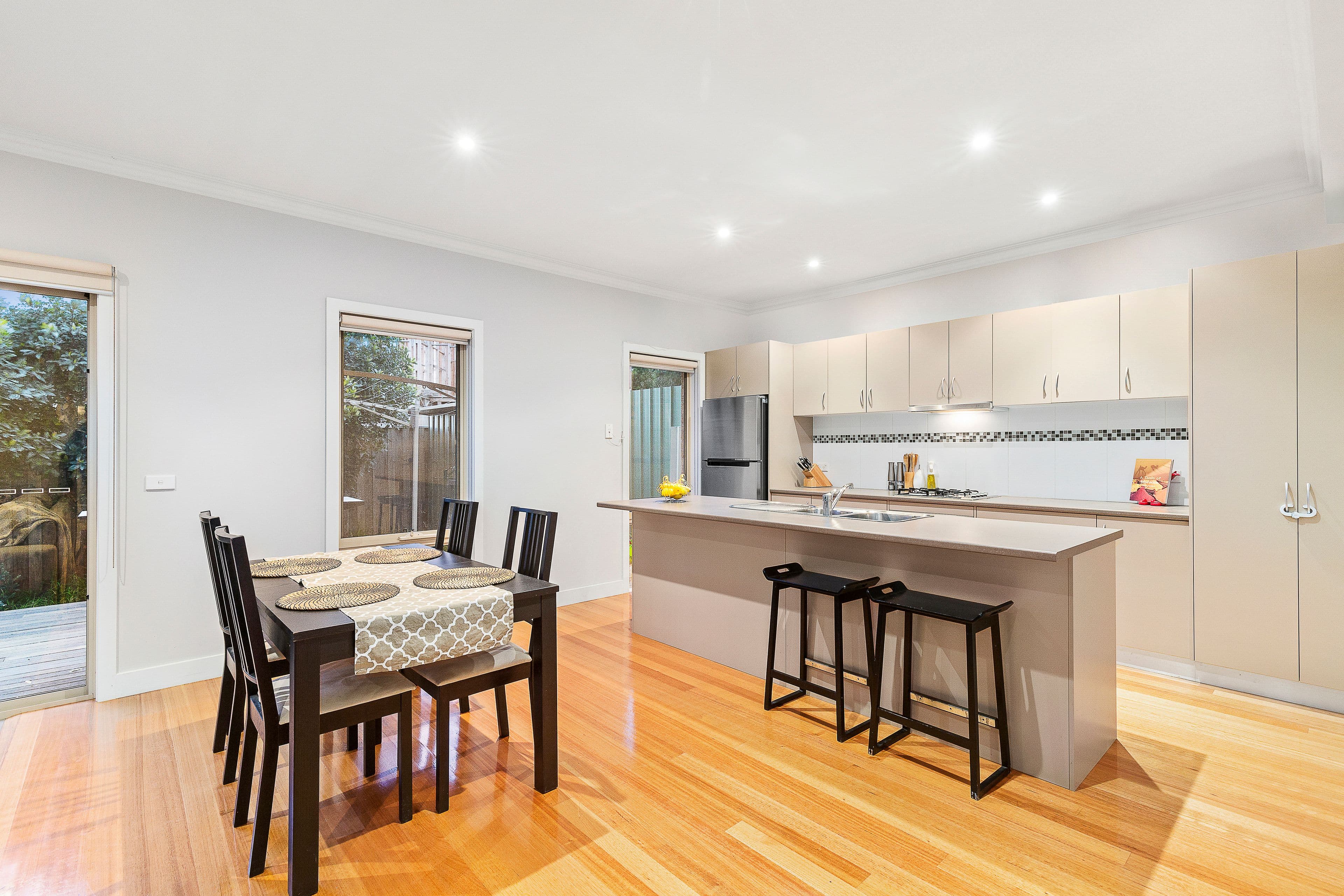 71 Waverley Road, Chadstone VIC 3148, Chadstone - Thumbnail 4