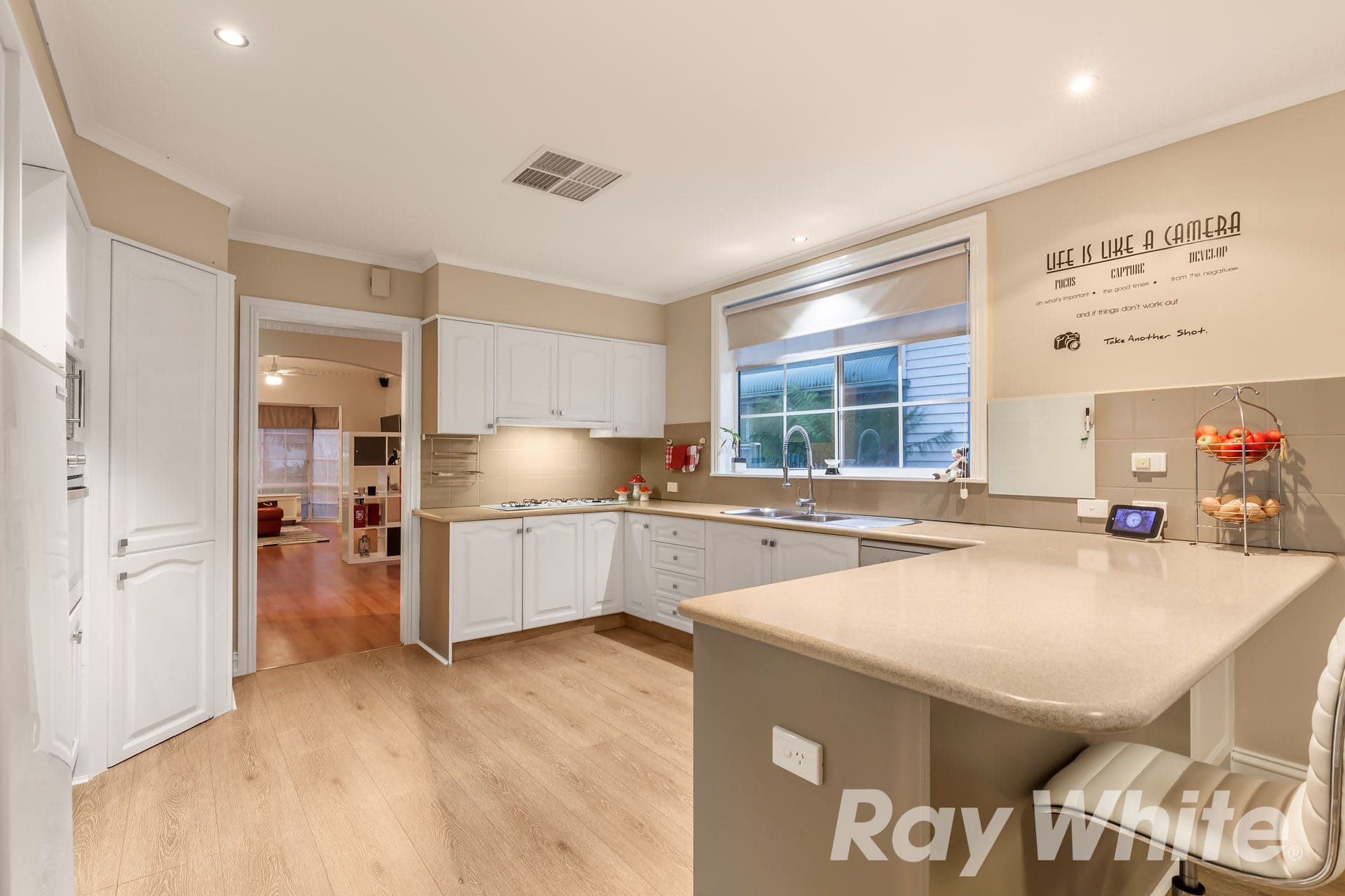 5 Cam Street, Greensborough VIC 3088, Greensborough - Thumbnail 3