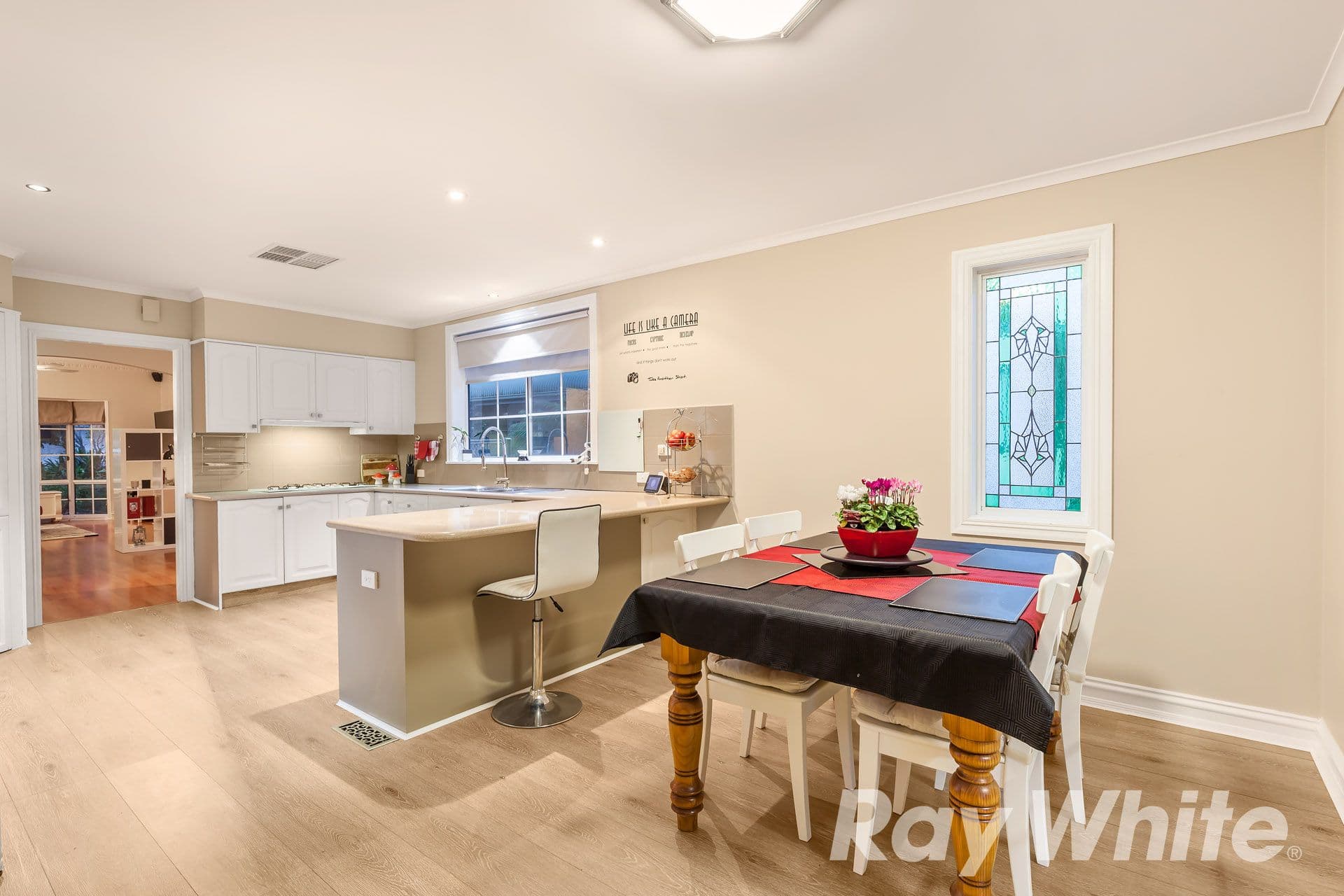 5 Cam Street, Greensborough VIC 3088, Greensborough - Thumbnail 4
