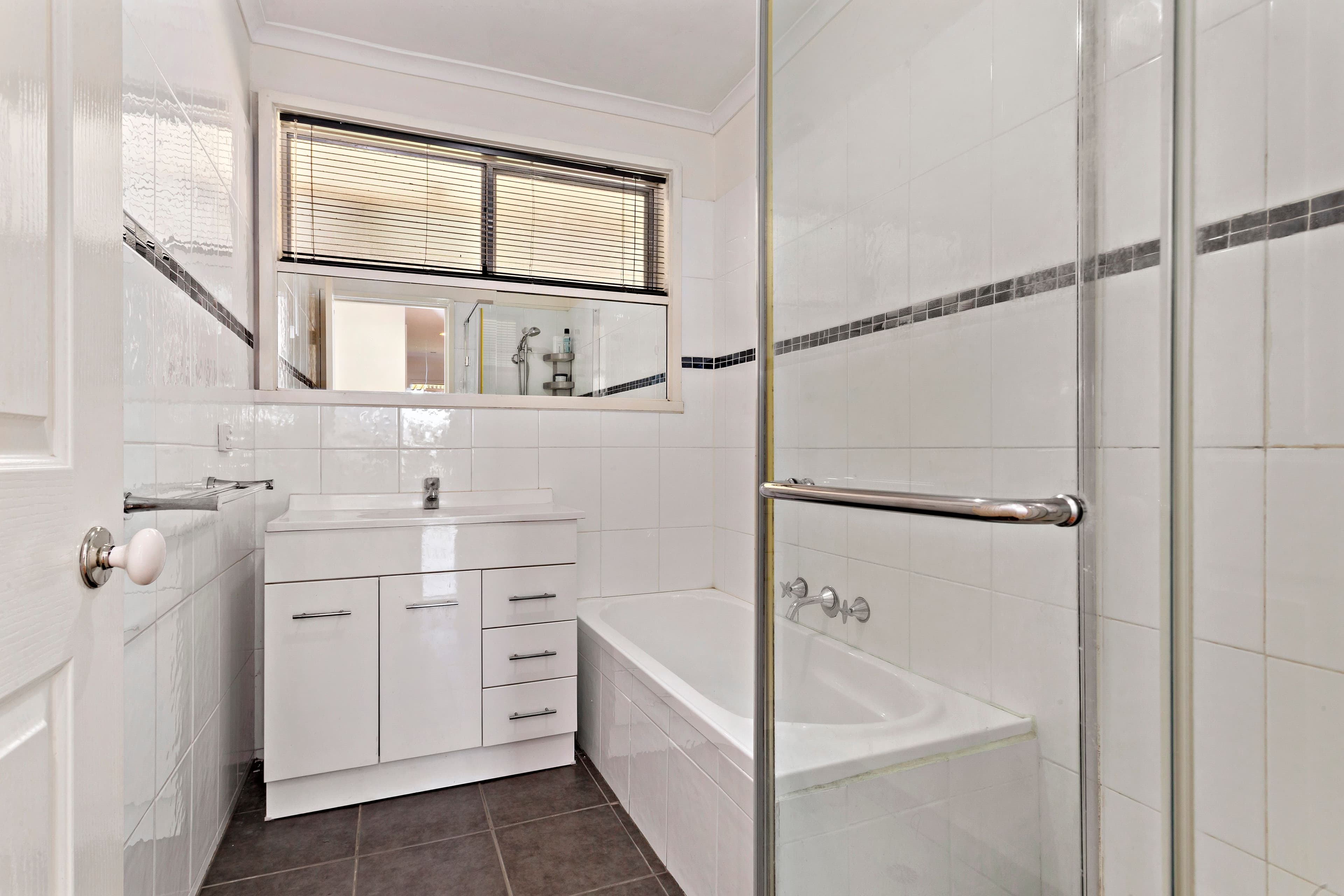 238 Darebin Drive, Lalor VIC 3075, Lalor - Thumbnail 7