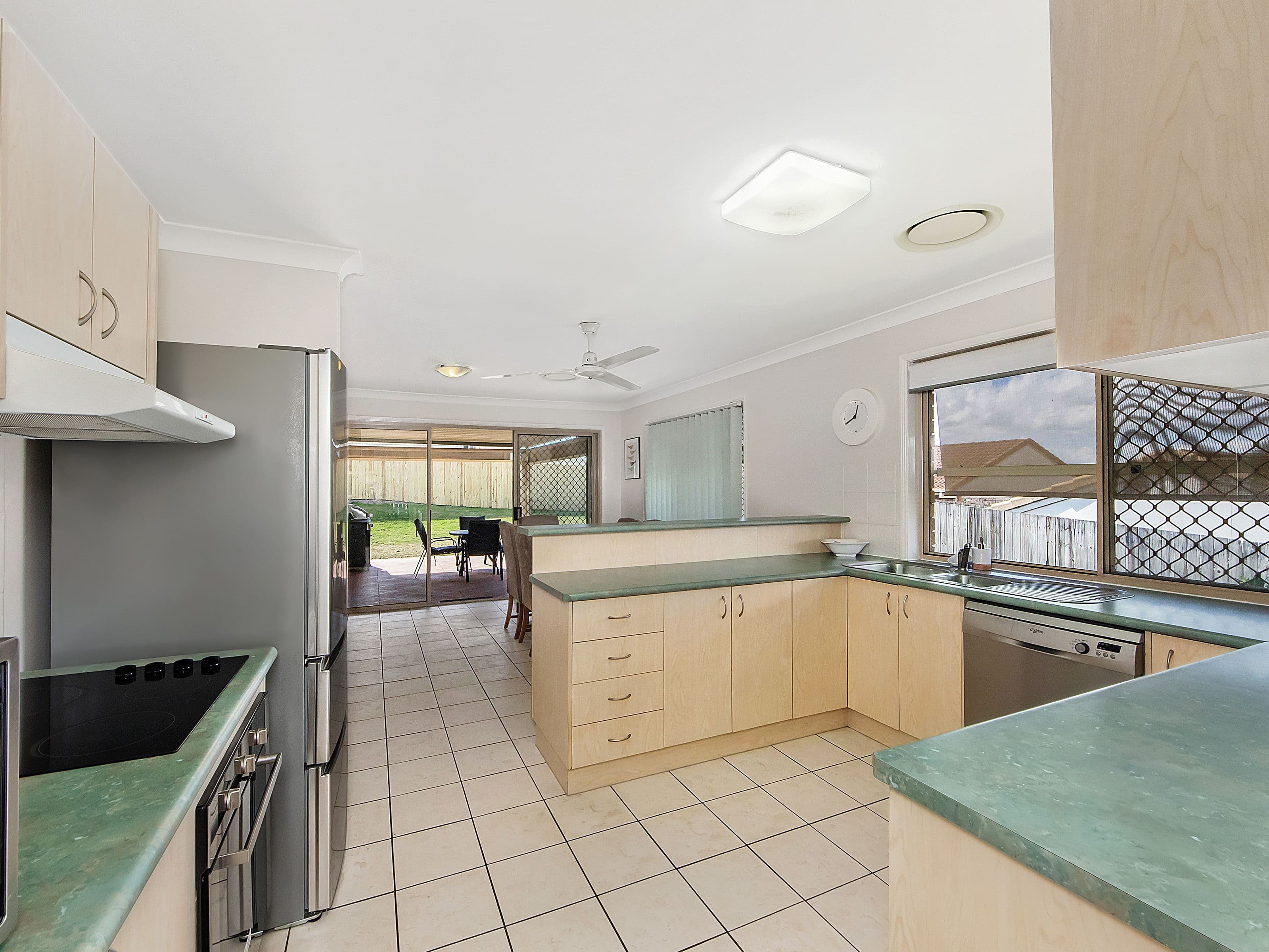 22 Reedmans Road, Ormeau QLD 4208, Ormeau - Thumbnail 2
